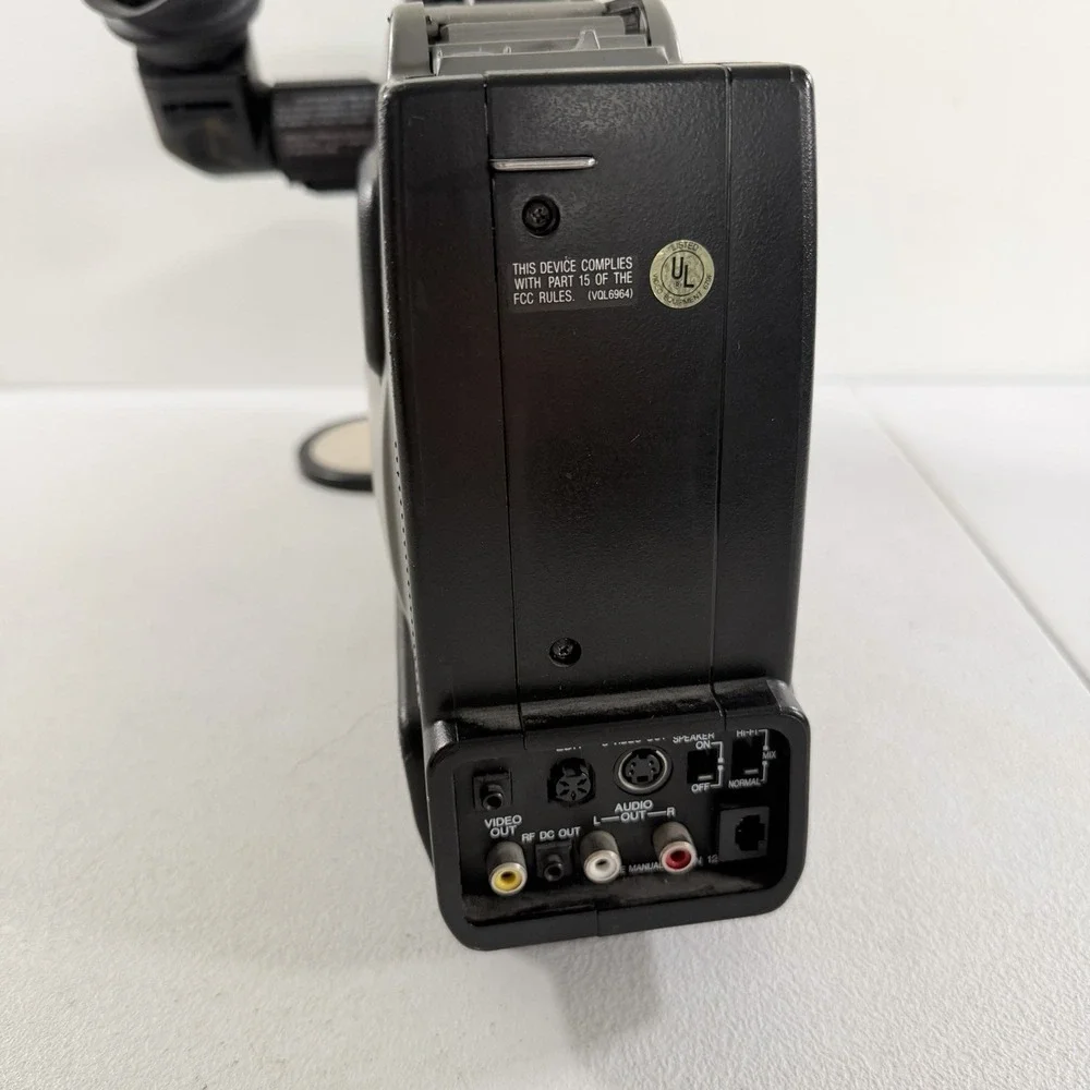 Panasonic AG-456UP PRO LINE S-VHS Reporter Movie Camcorder AS IS UNTESTED